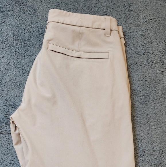 Lululemon Commission Trench Classic-Fit - Picture 3 of 5